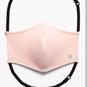LULULEMON DOUBLE STRAP FACE MASK LIGHT PINK